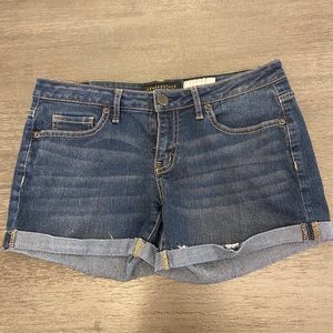 Aeropostale Midi Shorts w/ Rolled Cuffs - Size 4